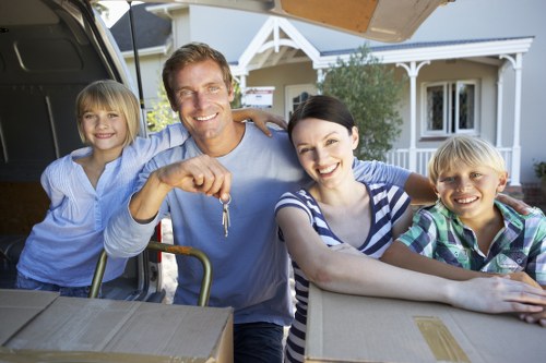 Organised furniture storage solution for homes and businesses in Edgware