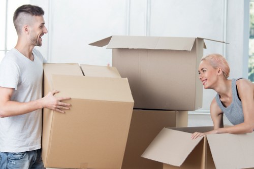 Packing belongings into a mobile self storage unit