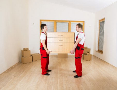 Clean and dry furniture storage space suitable for long-term use in Edgware